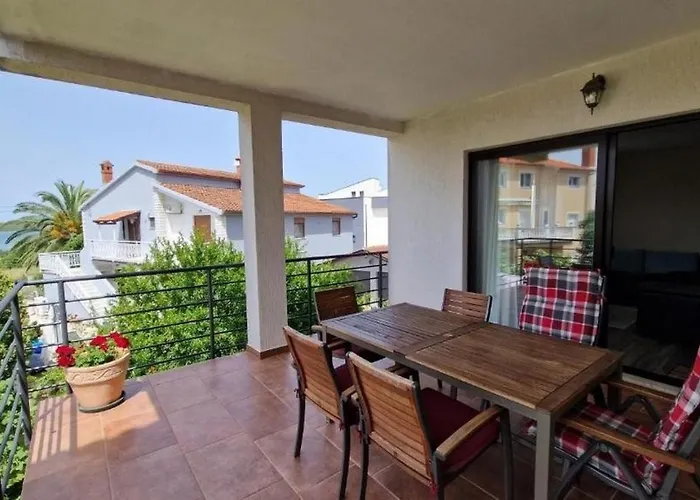 Apartament With Parking Space - 24398 *