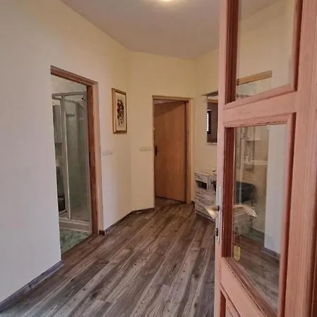 Appartamento With Parking Space - 24398