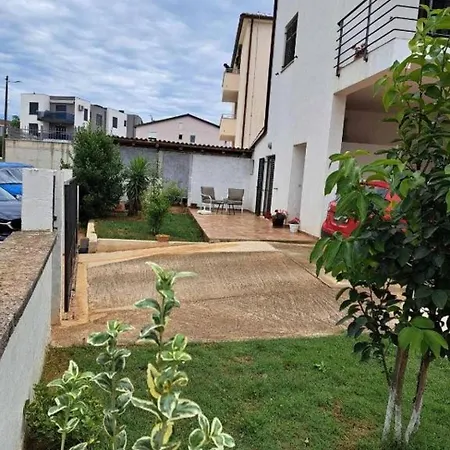 With Parking Spaces - 24398 Apartment
